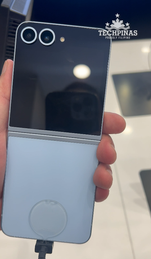 Samsung Galaxy Z Flip6